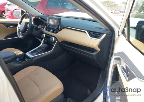 2020 Toyota Rav4 Xle из США, поврежденный, VIN 2T3W1RFV1LC055105